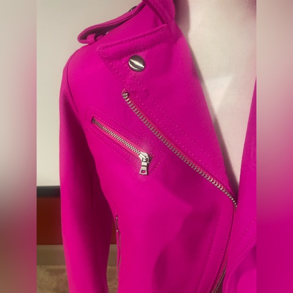 New never worn Gap XS shocking pink jacket. - Picture 5 of 10